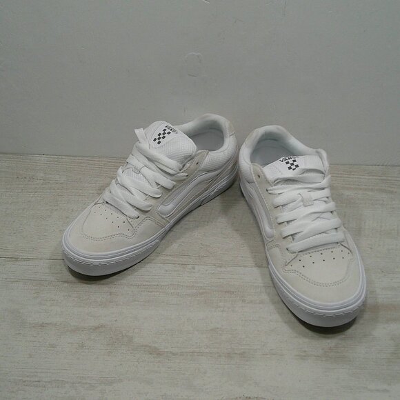 Vans Caldrone Lace up Suede White Sneakers New Size 9 - Picture 2 of 11